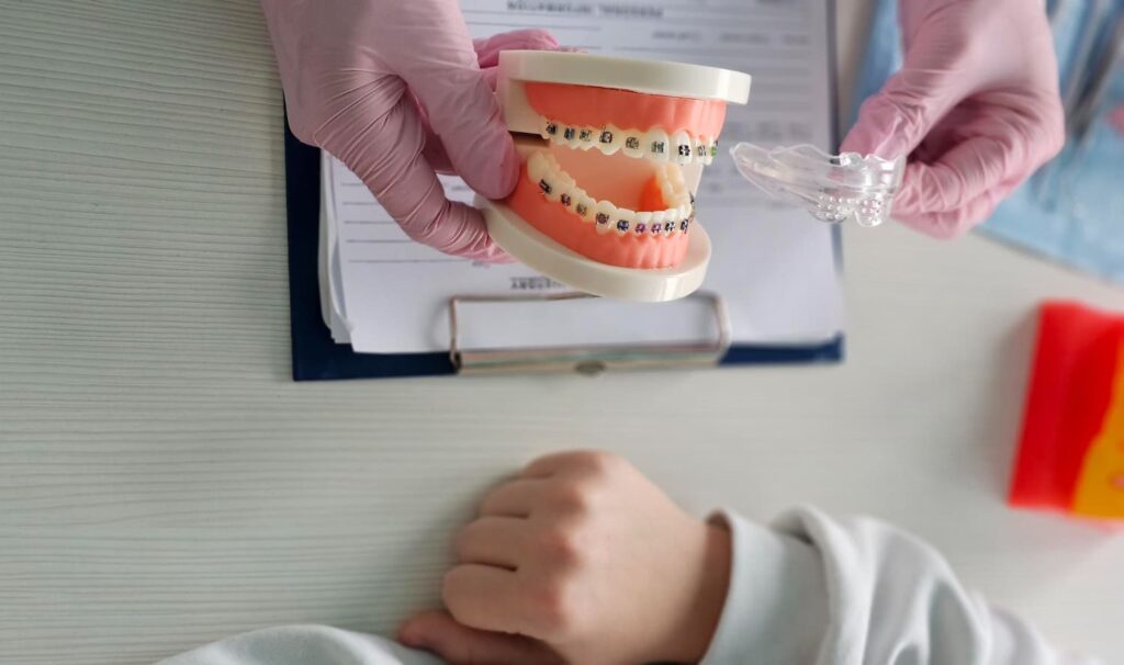 ortodoncia invisible o brackets